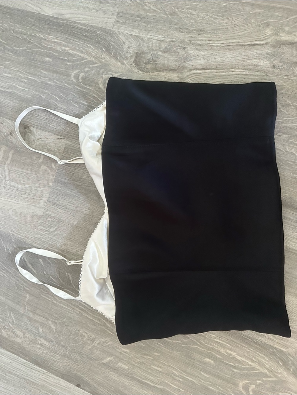 Aritzia Hypnotize Satin Corset Size 8